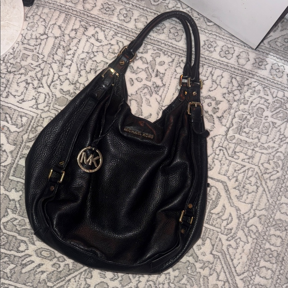 Michael Kors Elegant Black Leather Hobo